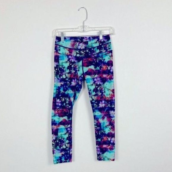 Athleta Pants - Athleta sz xs colorful cropped athletic leggings